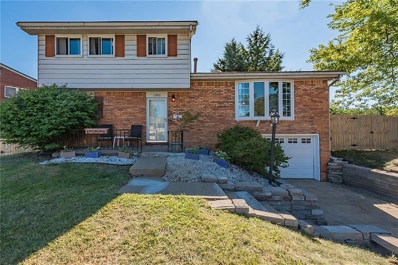 1st image of 13950 Deveraux Dr