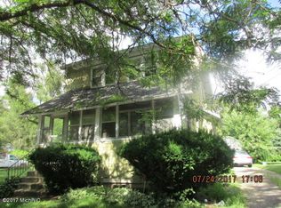 1530 N Park St, Kalamazoo, MI