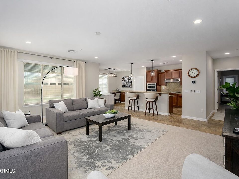 1st image of 4597 E Waterman Street
