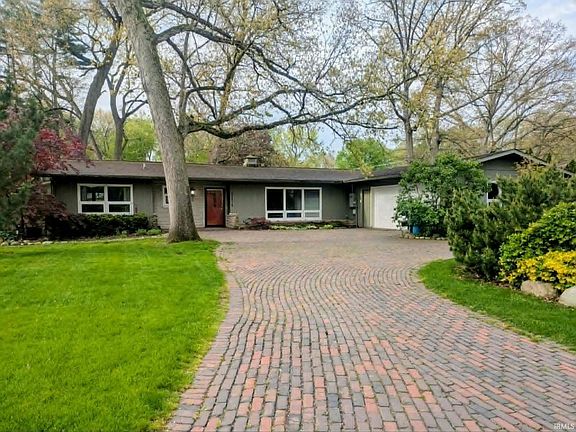 2nd image of 23474 Forest Ln