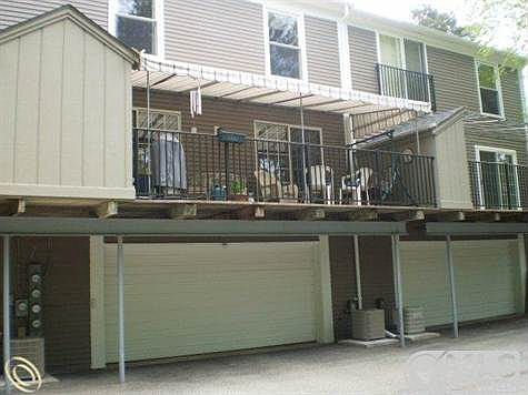 Balcony and Garage.JPG
