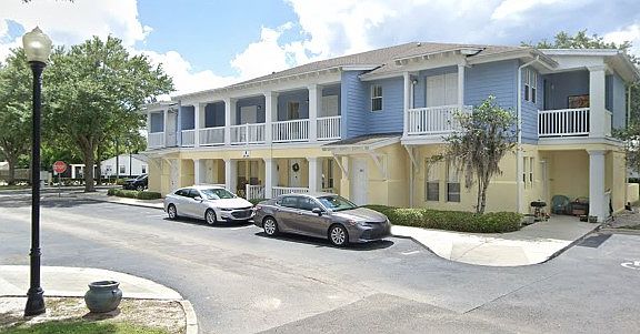 3rd image of 621 Railroad Ave #621