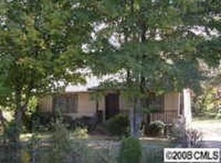 1612 Bluff Ct, Charlotte, NC 28206