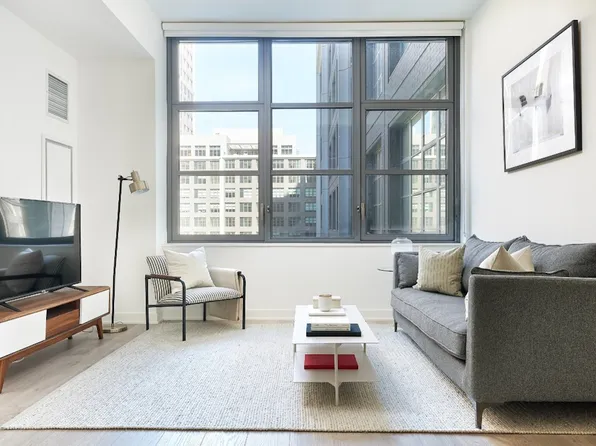 160 Front Street image 21 of 29