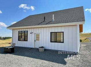 1041 Reams Rd, Moscow, ID 83843