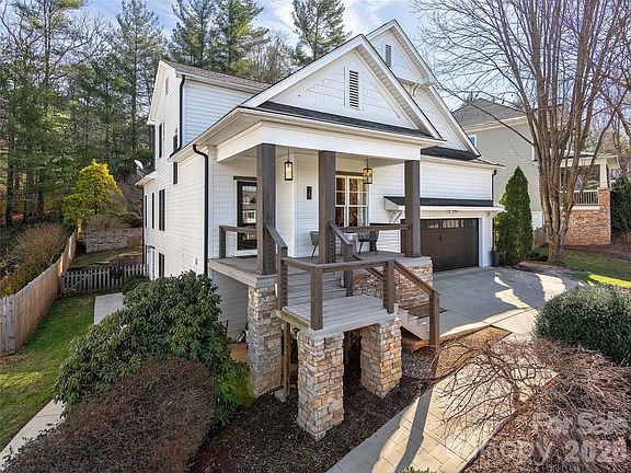 2nd image of 35 White Ash Dr
