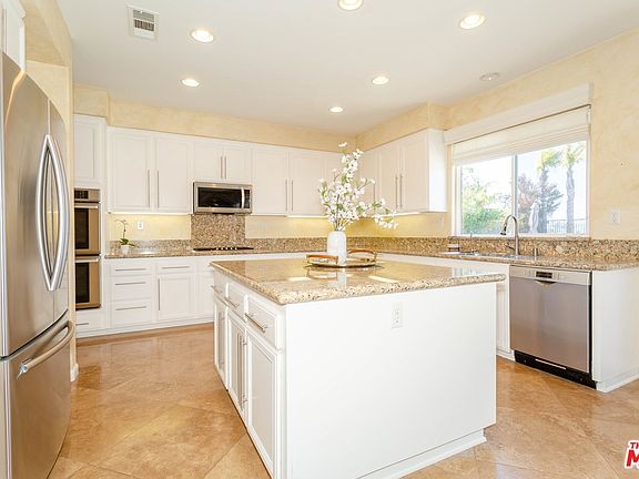 5th image of 29511 Big Bend Pl