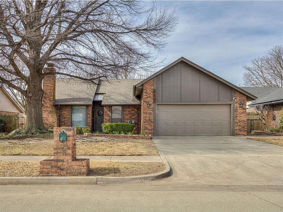 1st image of 617 Cypress Dr