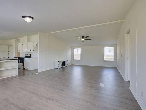 3rd image of 1885 Marion