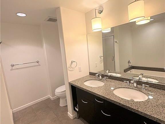 5th image of 250 N 1st St Unit 428