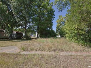 123 E Pulley St, Hurst, IL 62949