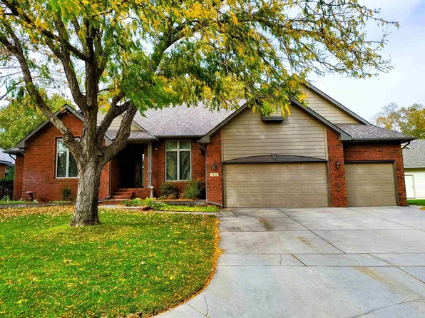 2510 N Green Meadow Cir, Wichita, KS 67205