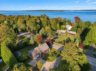 871 E Shore Rd, Jamestown, RI 02835