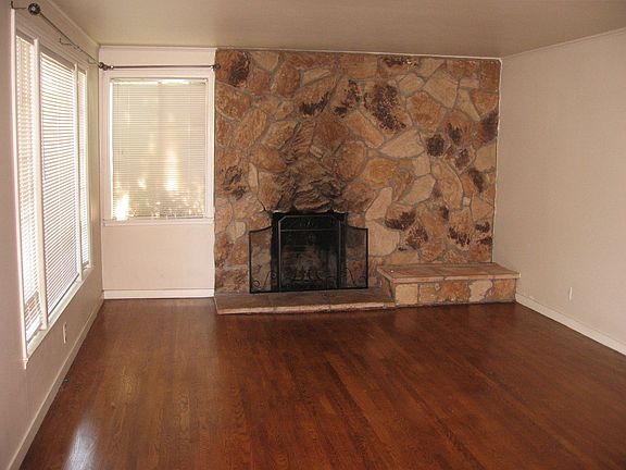 5th image of 1312 Birch Ave