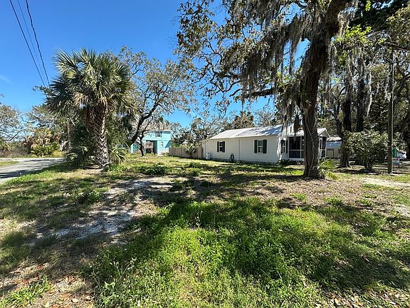 3rd image of Vac. Lot Live Oak St