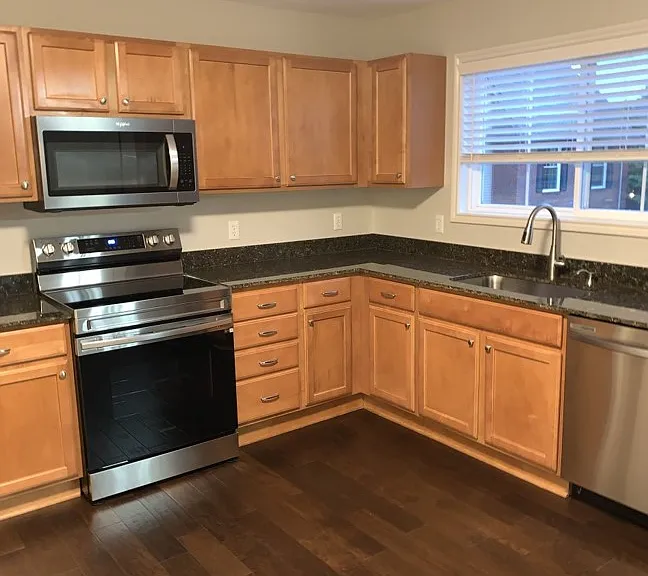 28406 Carlton Way Dr — Photo 5