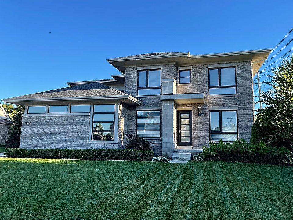 2nd image of 570 Robinson Dr