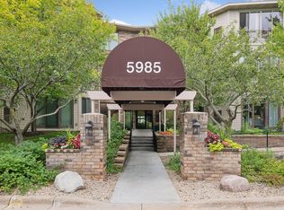 5985 Rowland Rd APT 201, Minnetonka, MN 55343