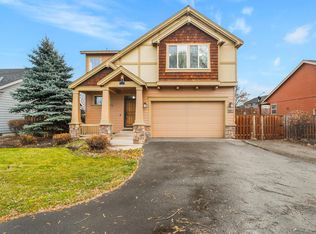 660 NW Greenwood Loop, Redmond, OR 97756