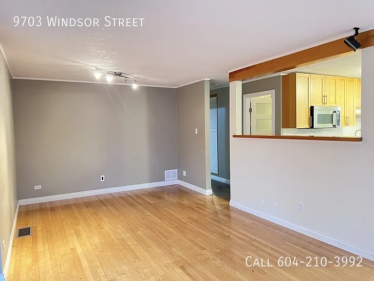 9703 Windsor St — Photo 8