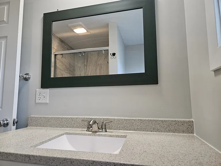 503 E Evergreen Ct — Photo 32