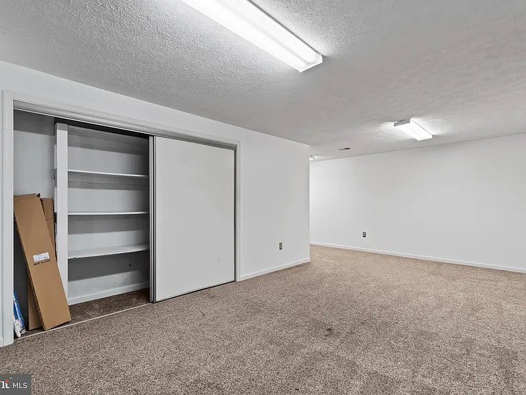 9707 Rossetti Ct — Photo 27