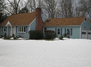 3 Glenbrook Dr, Monroe, CT 06468