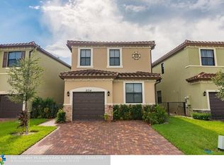 5714 NW 50th Ter, Tamarac, FL 33319