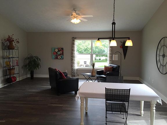 4th image of 6514 Moss Lake Dr #10
