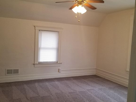 5th image of 442 Orange St #3