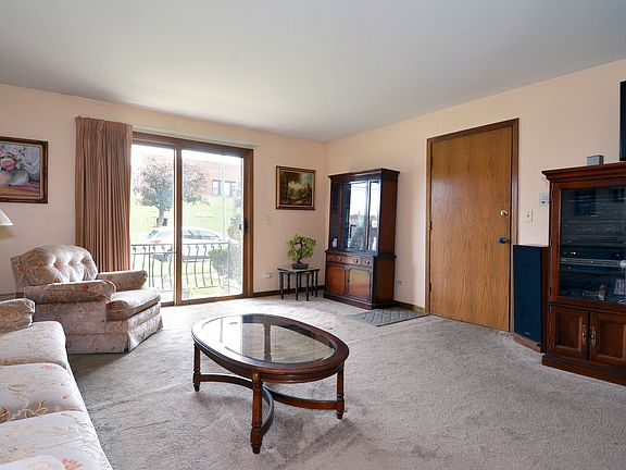 4th image of 3208 N Pacific Ave APT 1N