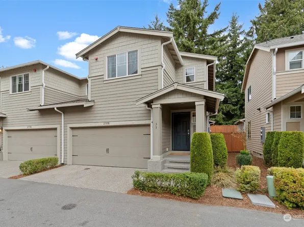 2733 197th Lane SW #B, Lynnwood, WA 98036