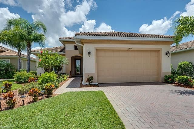 1st image of 10519 Carena Cir