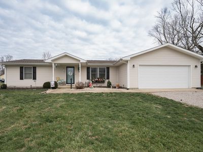6735 N Main St, Freetown, IN, 47235