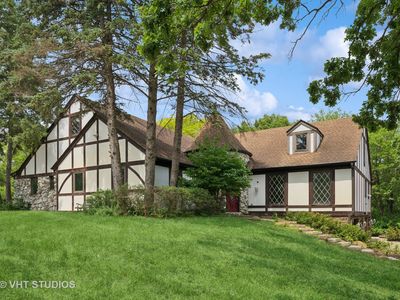 674 Plum Tree Rd, Barrington Hills, IL, 60010