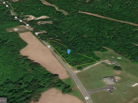 3rd image of 13160 Newtown Rd