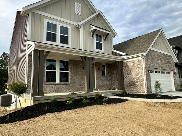 6914 Green Isle Ln, Union, KY 41091