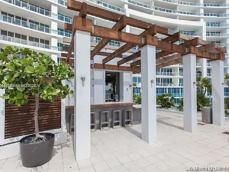 2020 N Bayshore Dr #3408 — Photo 49