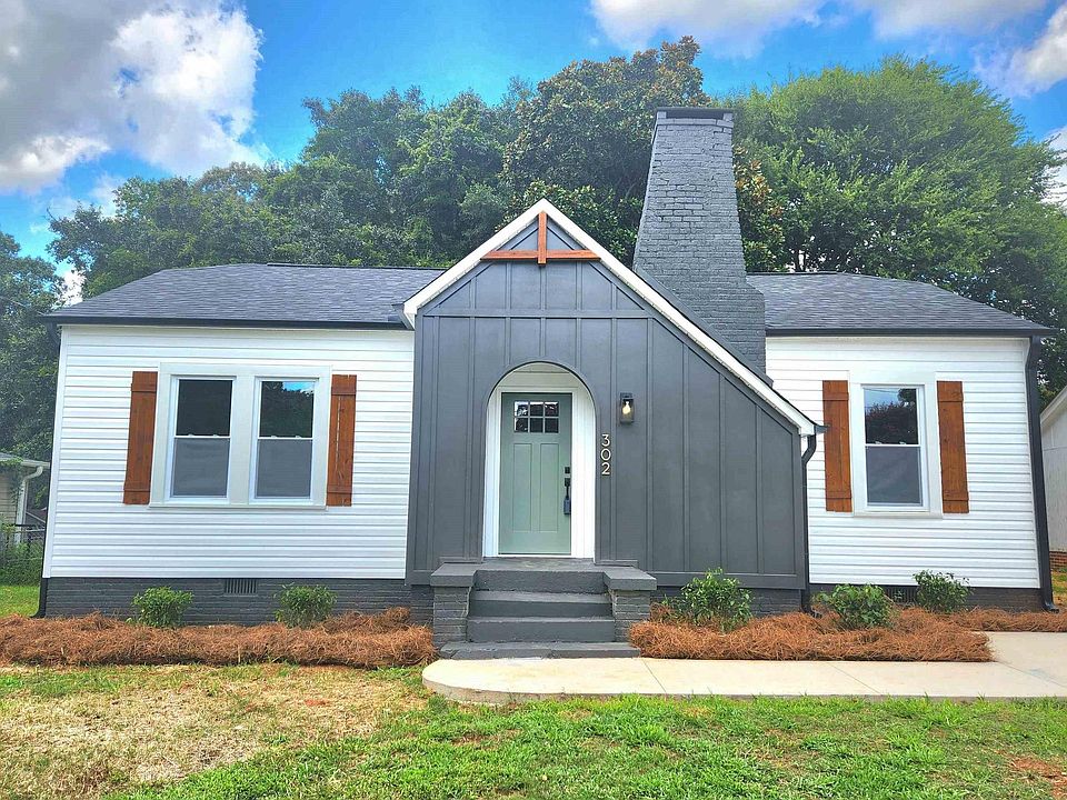 1st image of 302 Donnybrook Ave