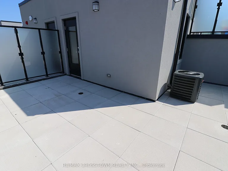 861 Sheppard Ave W #57 — Photo 12