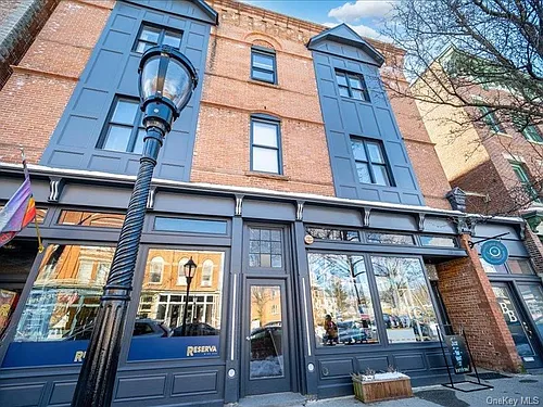 173 Main St #5A Photo 1 173 Main St #5A Photo 1