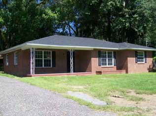 1003 Smith Ave, Douglas, GA 31533