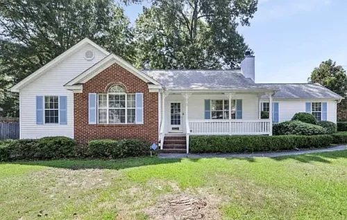 910 Sweet Thorne Rd Photo 1