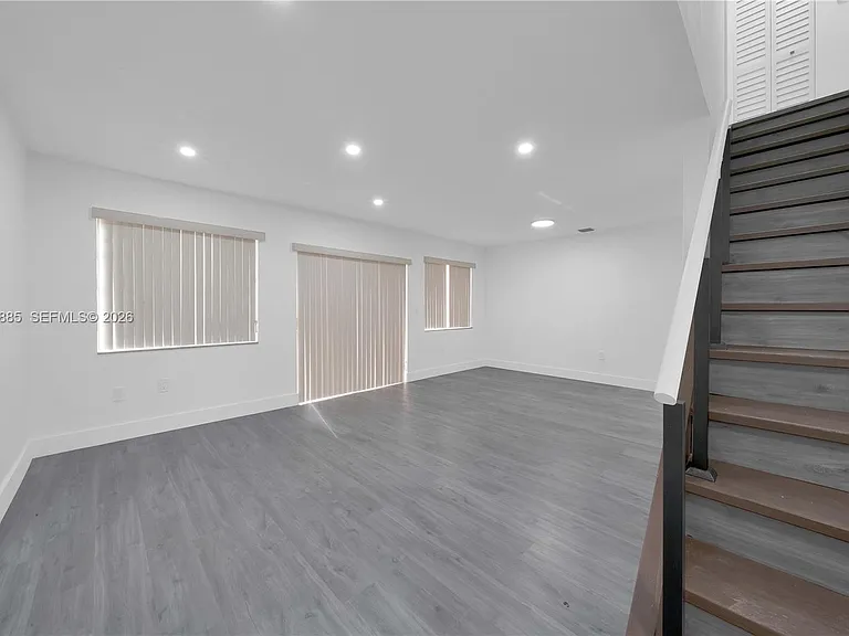 1535 SW 122nd Ave #3-7 — Photo 4