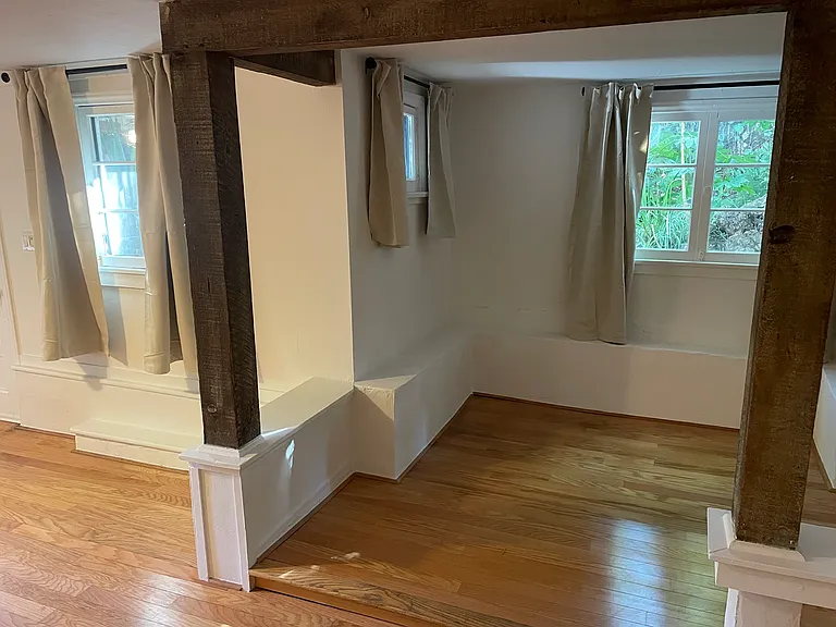 2170 N Vista Del Mar Ave — Photo 3