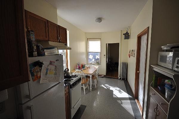 2nd image of 67 Joy St #19