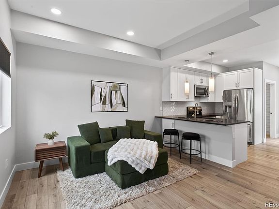 2nd image of 1284 Winona Court