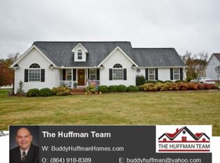 6 Otter Ln, Taylors, SC 29687