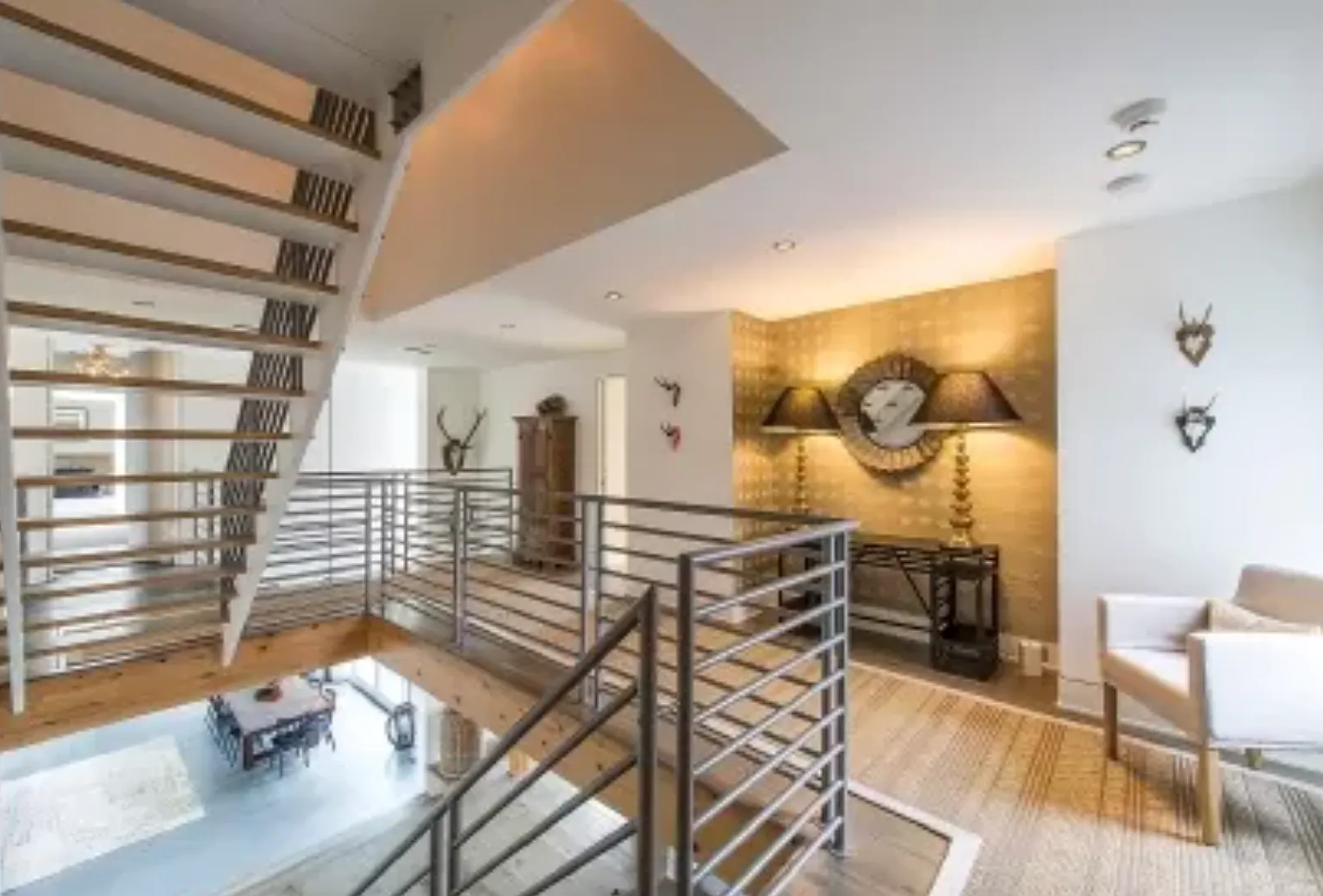 Spacious & Elegant in Sagaponack South — Photo 4