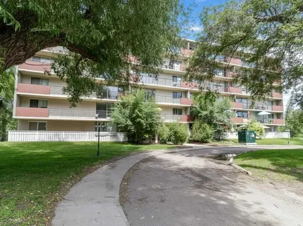 4700 S 55th St #203, Red Deer, AB T4N 2H8